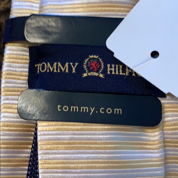 Tommy Hilfiger Men’s Tie NWT Silk Yellow - Picture 3 of 9